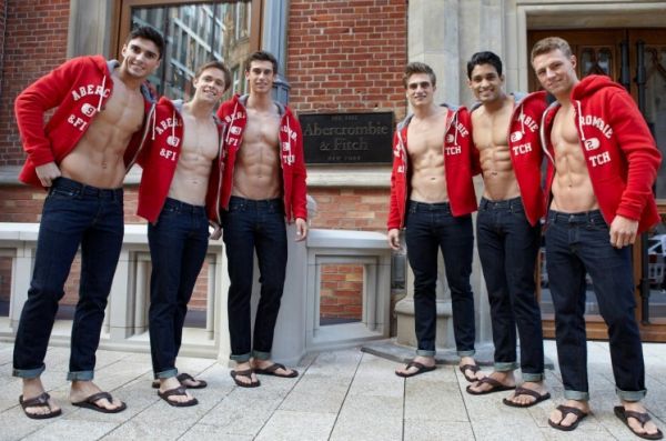 圖2如今的A&F,已經宣布放棄了男色營銷